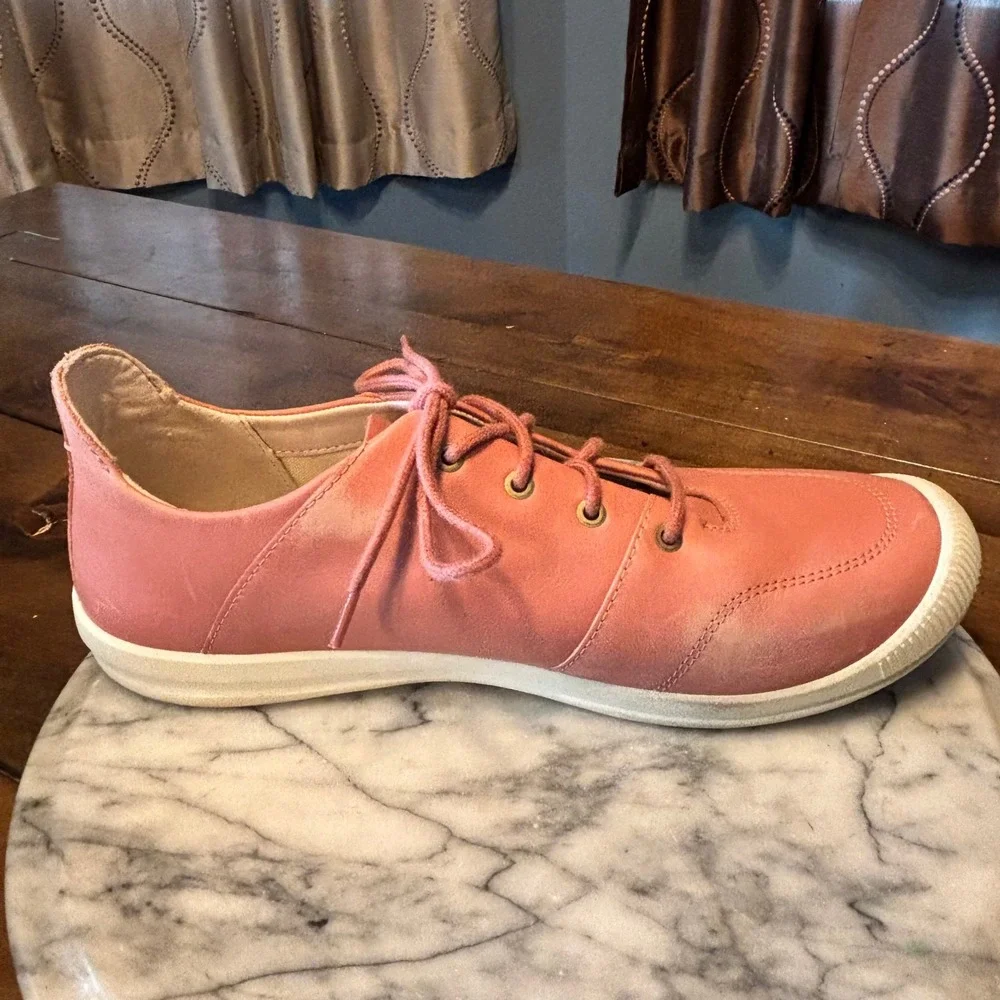 Keen‎ LORELEI II Sneakers Walking Shoes Brick Dust Pink Star White Leather Sz 10